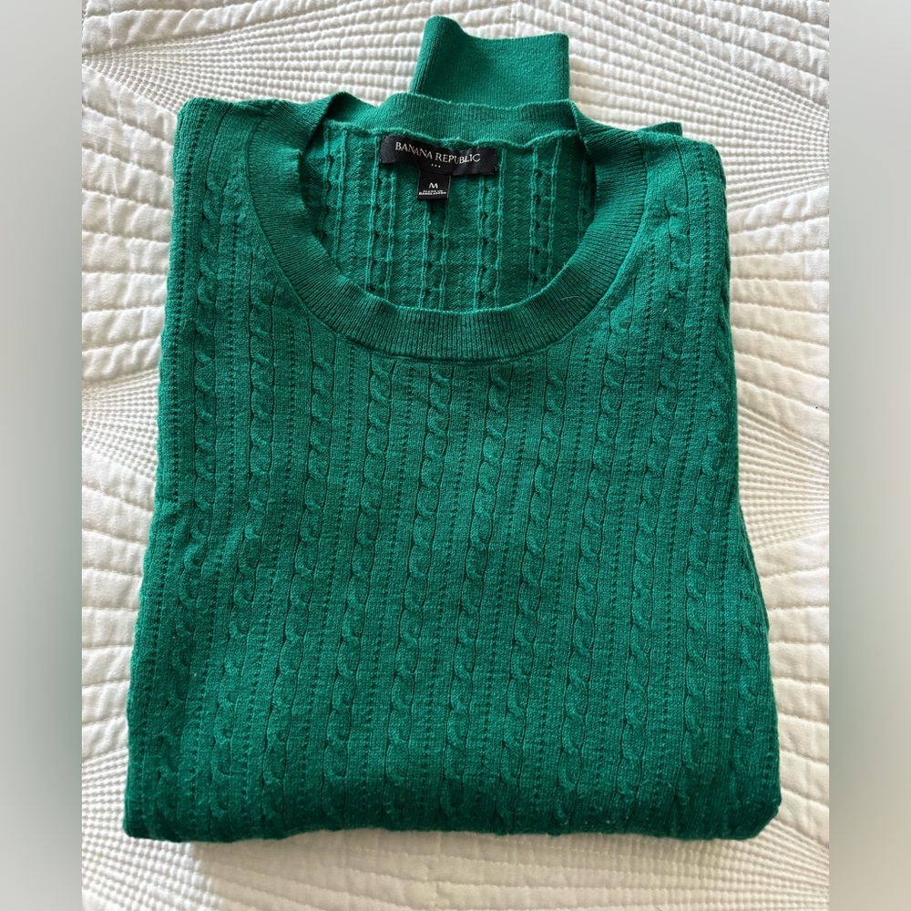 EUC Banana Republic Vibrant Green Knit Pullover M